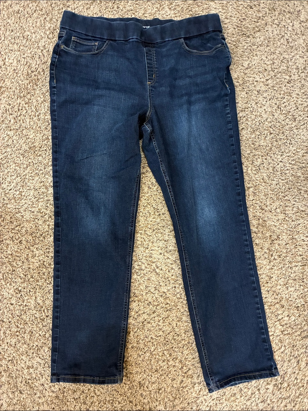 Like New- Liz Claiborne Amber Straight‑Leg Jeans | Dark Blue | Size 18